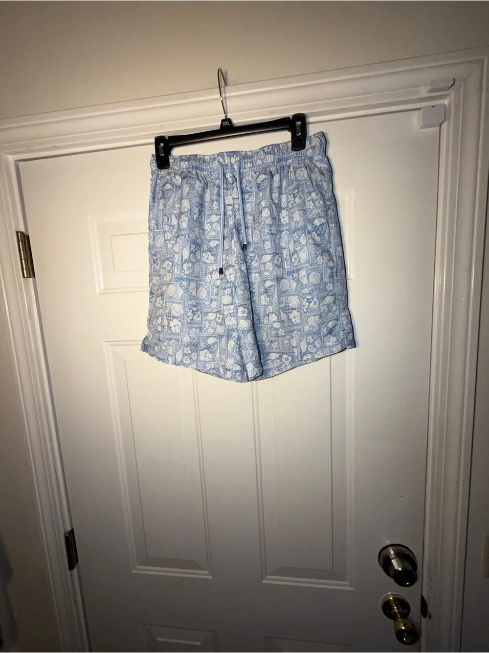 Peter Millar Men's Light Blue Print Swim Shorts. Sz M